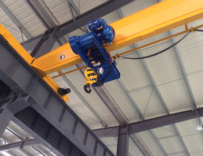 單梁葫蘆藍(lán)色1.400.320.jpg 單梁葫蘆藍(lán)色1.400.320.jpg